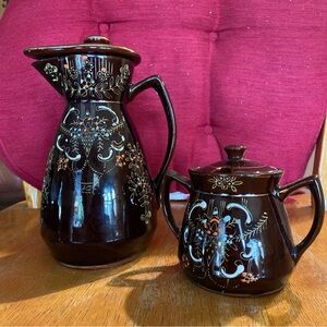 Vintage 1940’s Moriage Redware Hand Painted & Glazed 18 Oz. Pitcher/Sugar Bowl